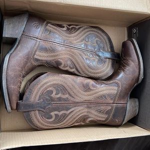 Ariat Lively Women's Boots size 6.5